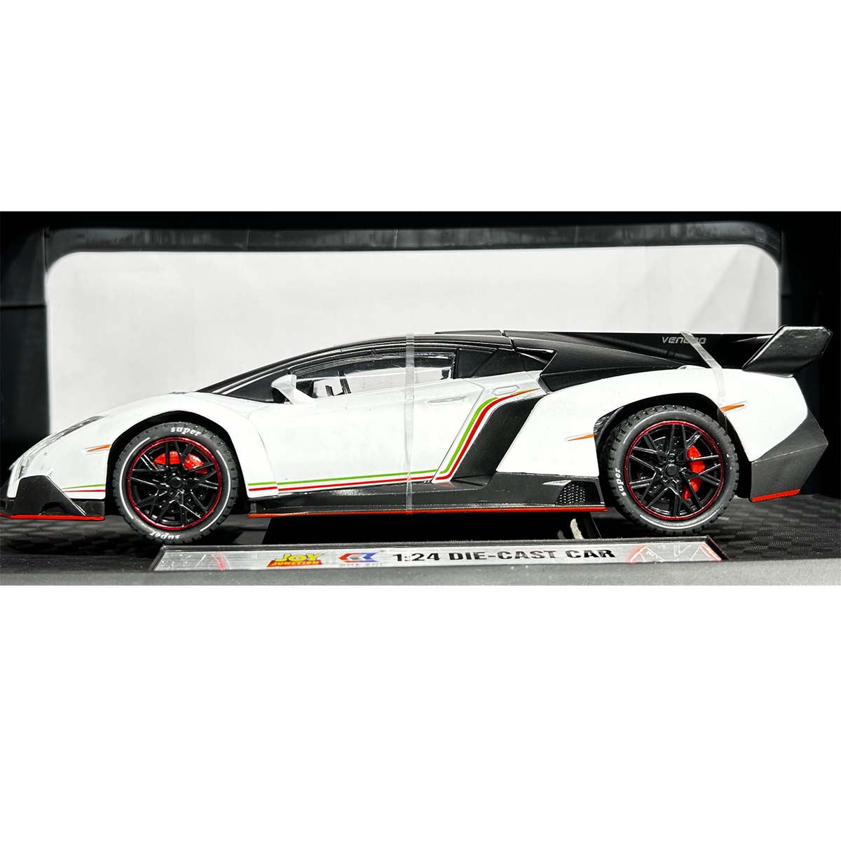 LAMBORGHINI VENENO