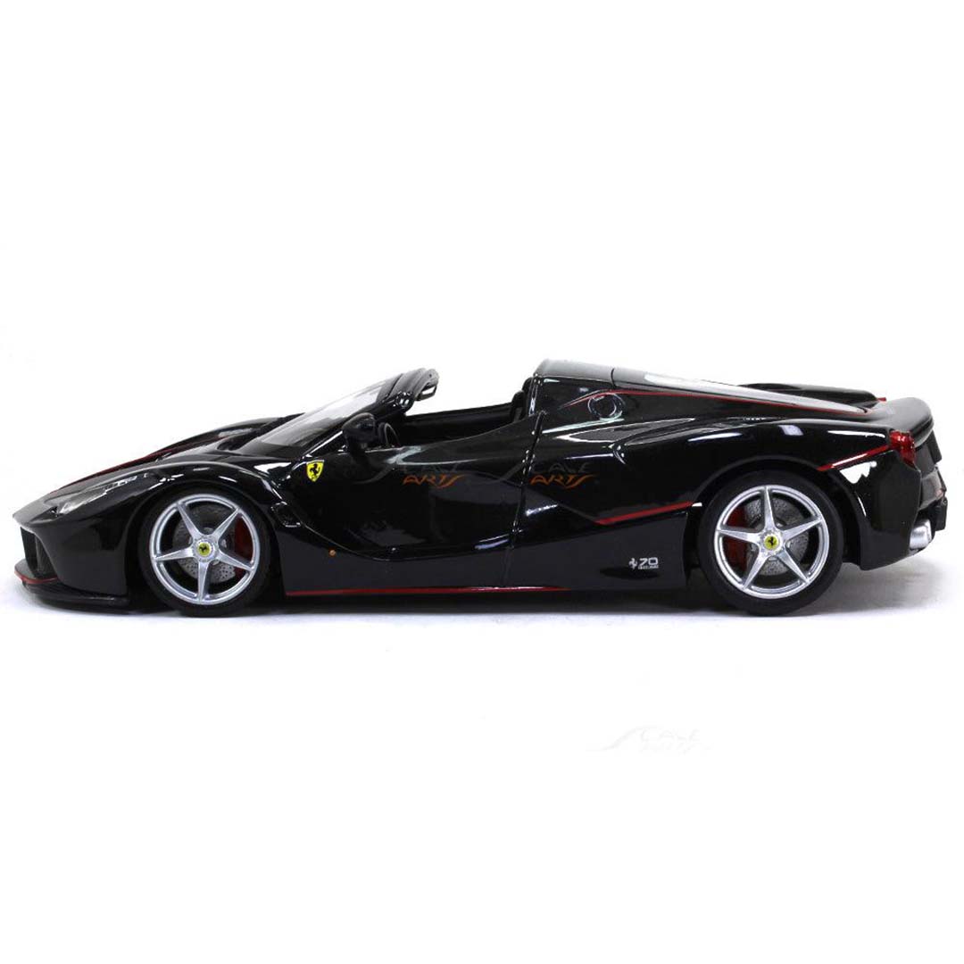 LAFERRARI APERTA
