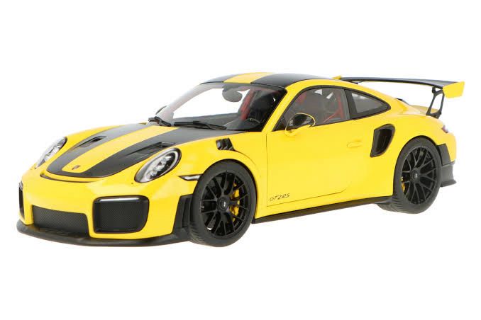 PORSCHE 911 GT2 RS
