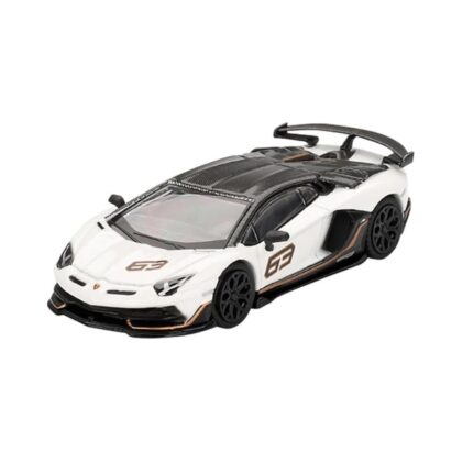 LAMBORGINI AVENTADOR SVJ