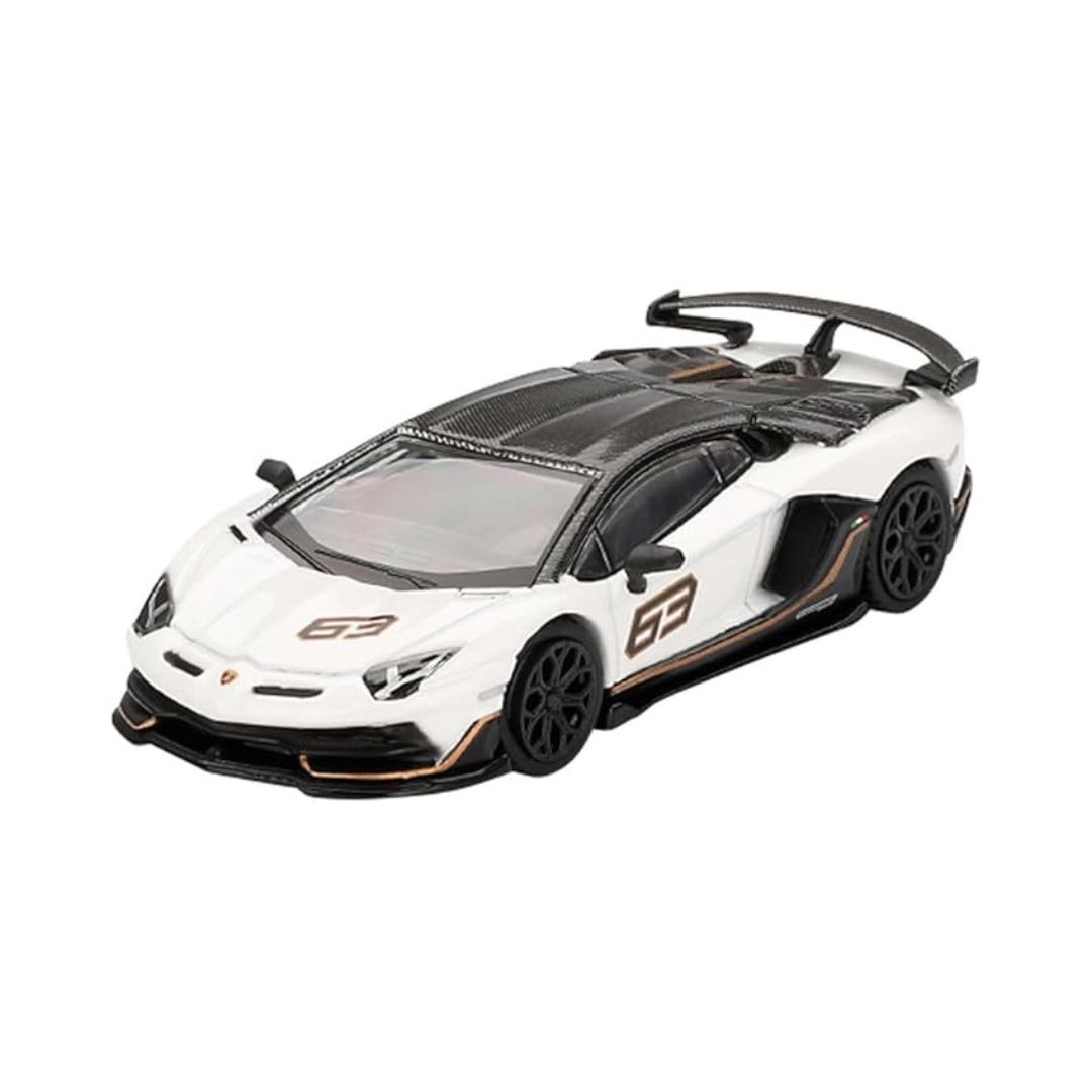 LAMBORGINI AVENTADOR SVJ