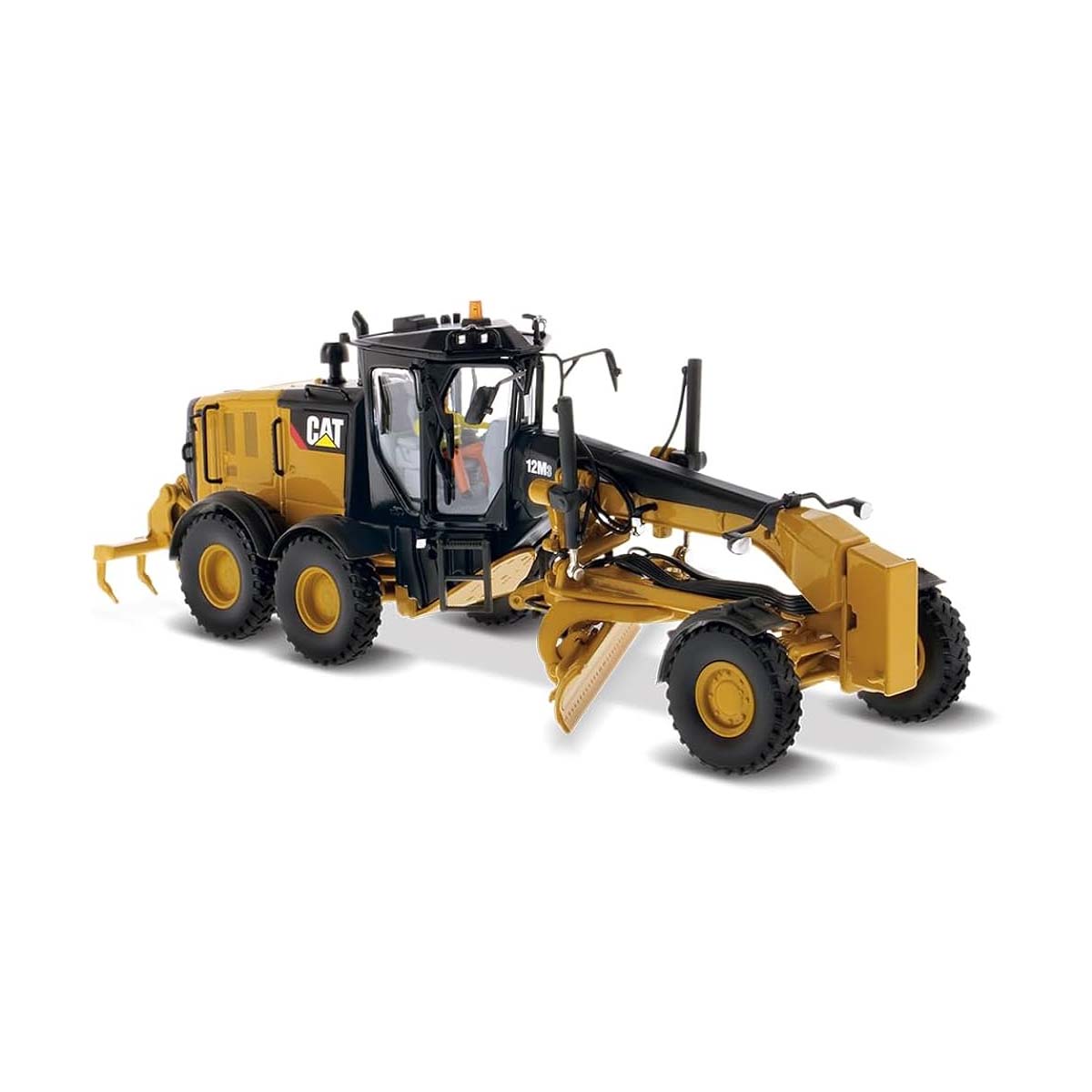 12M3 MOTOR GRADER